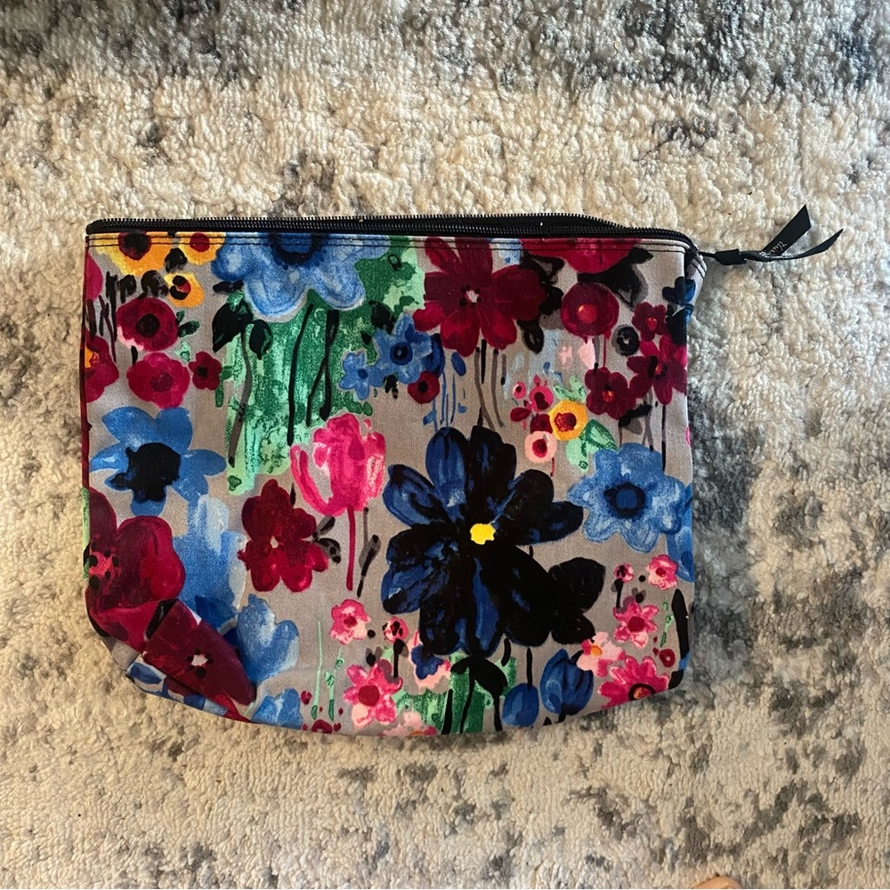 Thirty-One Makeup Bag